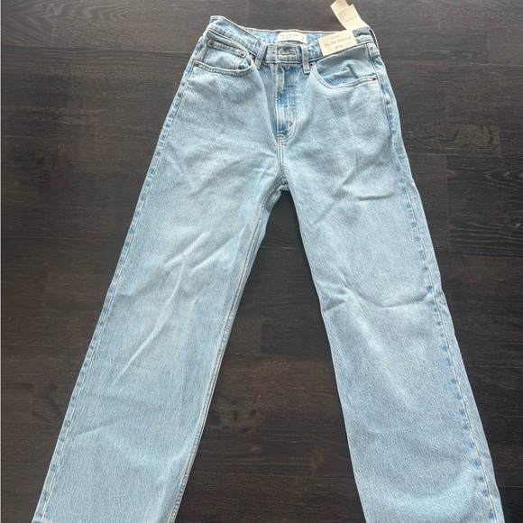 Light Blue Women's Jeans - Picture 3 of 4